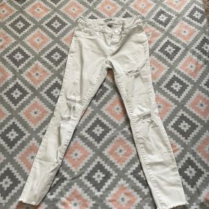 White Jeans . Size 0.